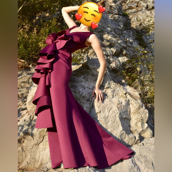 Mermaid Ruffle Maxi Dress - Picture 3 of 6